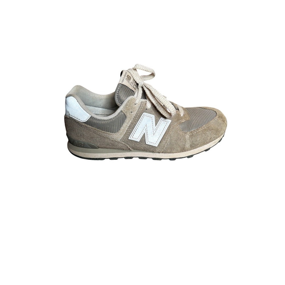 New Balance 574 Core Nimbus Cloud Grey Suede Sneakers GC574EVG Boys 6 W 7.5